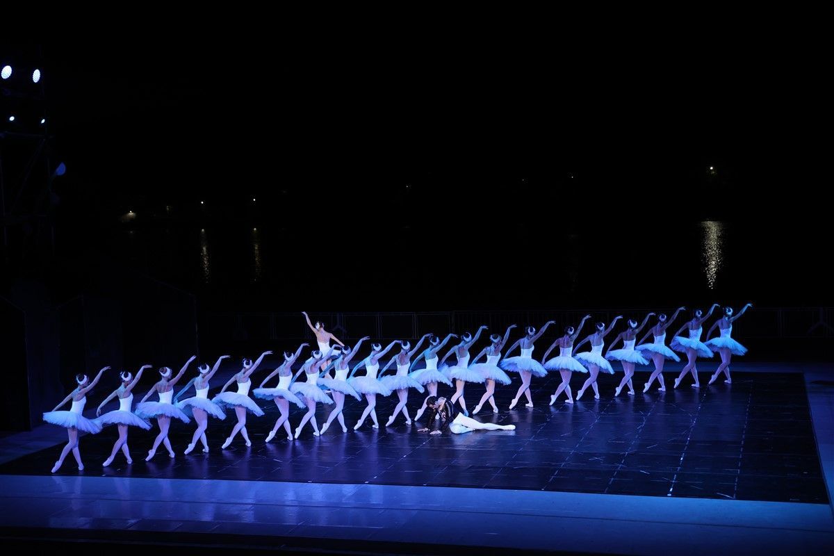 Sofia National Ballet in <i>Swan Lake</i> © Sofia Opera and Ballet