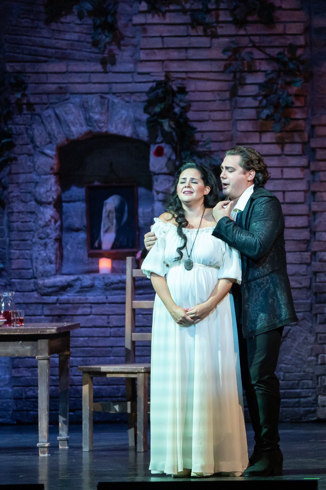 Zita Szemere (Gilda) and Barna Bartos (Duke of Mantua) &copy; Valter Berecz | Hungarian State Opera