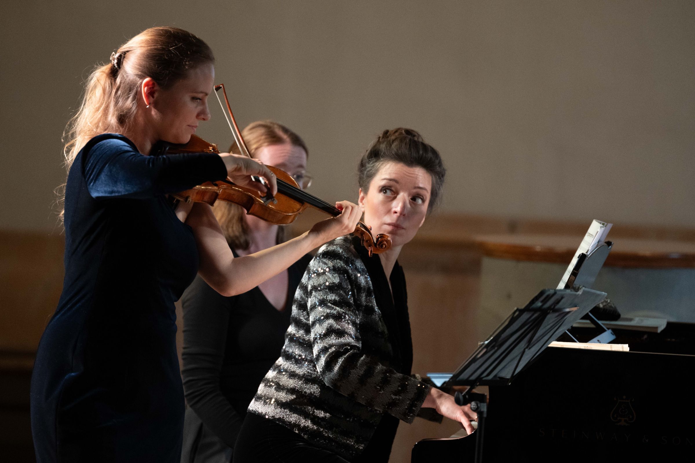 Julia Fischer und Yulianna Avdeeva &copy; Raphael Faux