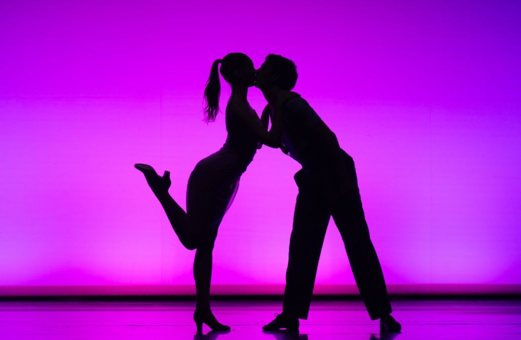 2nd year students Alice Pritchard and Hugh Lewis in <i>Swing, Swing, Swing</i> &copy; Photography by ASH
