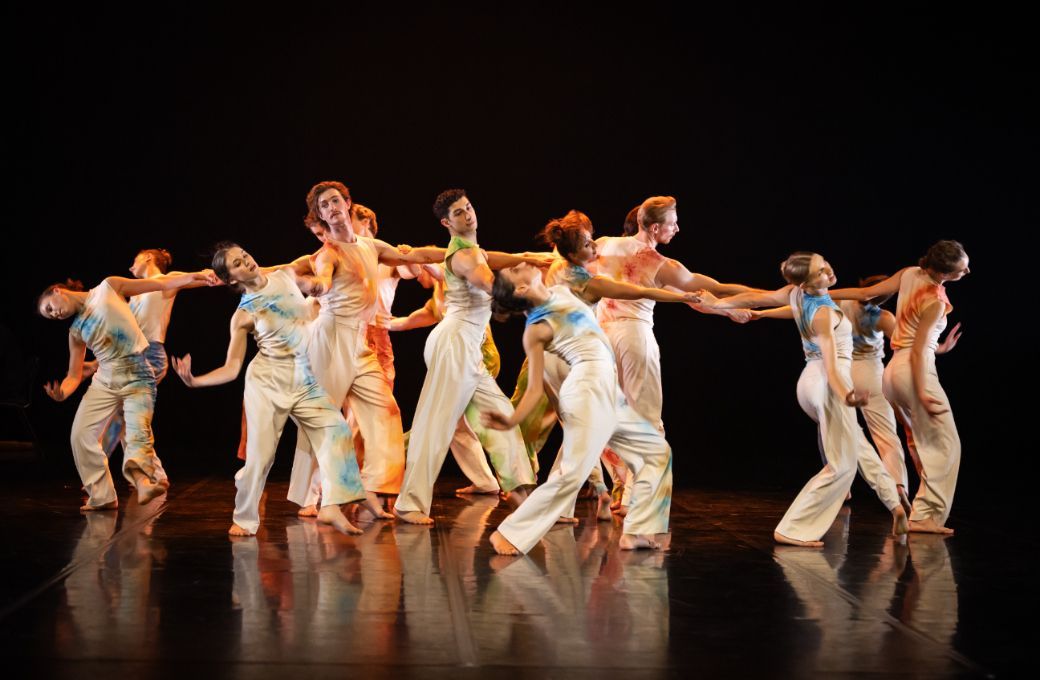 Queensland Ballet in Katina Olsen's <i>gundirgan, wise woman</i> © David Kelly
