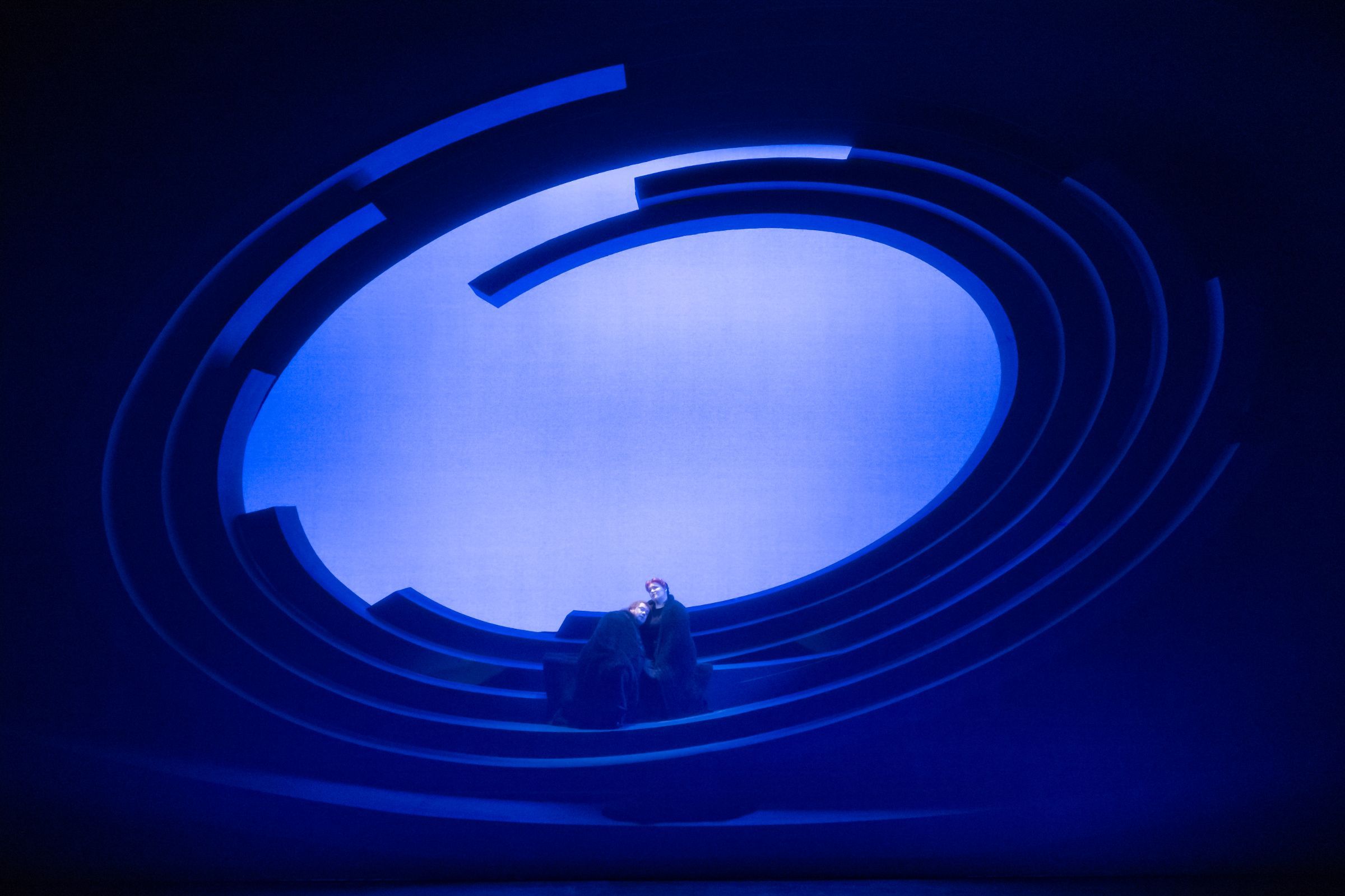 Stuart Skelton (Tristan), Miina-Liisa Värelä (Isolde) &copy; Glyndebourne Productions Ltd. | Photography by ASH