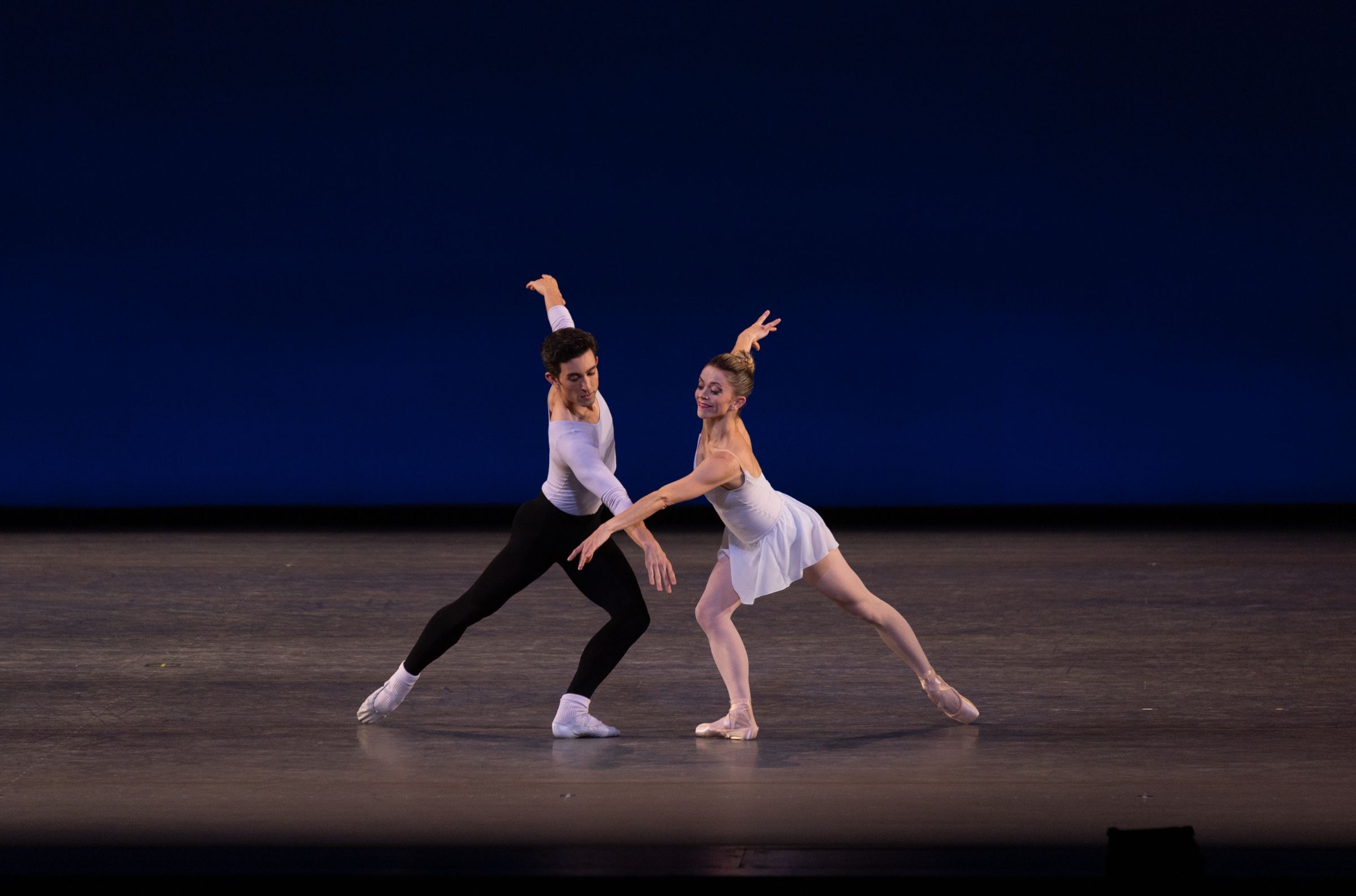 NYCB's Anthony Huxley and Megan Fairchild in Balanchine's <i>Duo Concertant</i> © Rosalie O'Connor