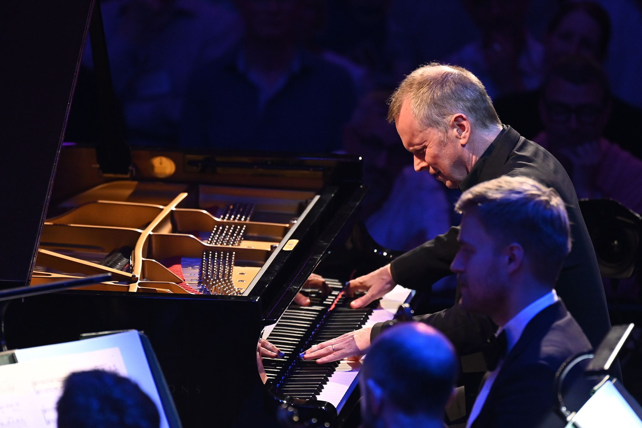 Steven Osborne and the Sinfonia of London &copy; BBC | Chris Christodoulou