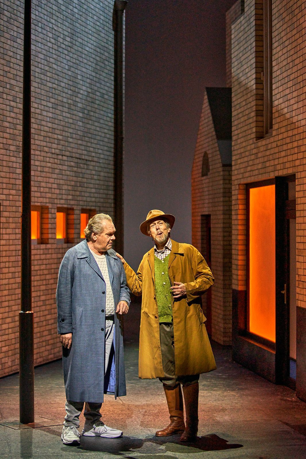Michael Volle (Der Holländer) und Georg Zeppenfeld (Daland) &copy; Bayreuther Festspiele | Enrico Nawrath