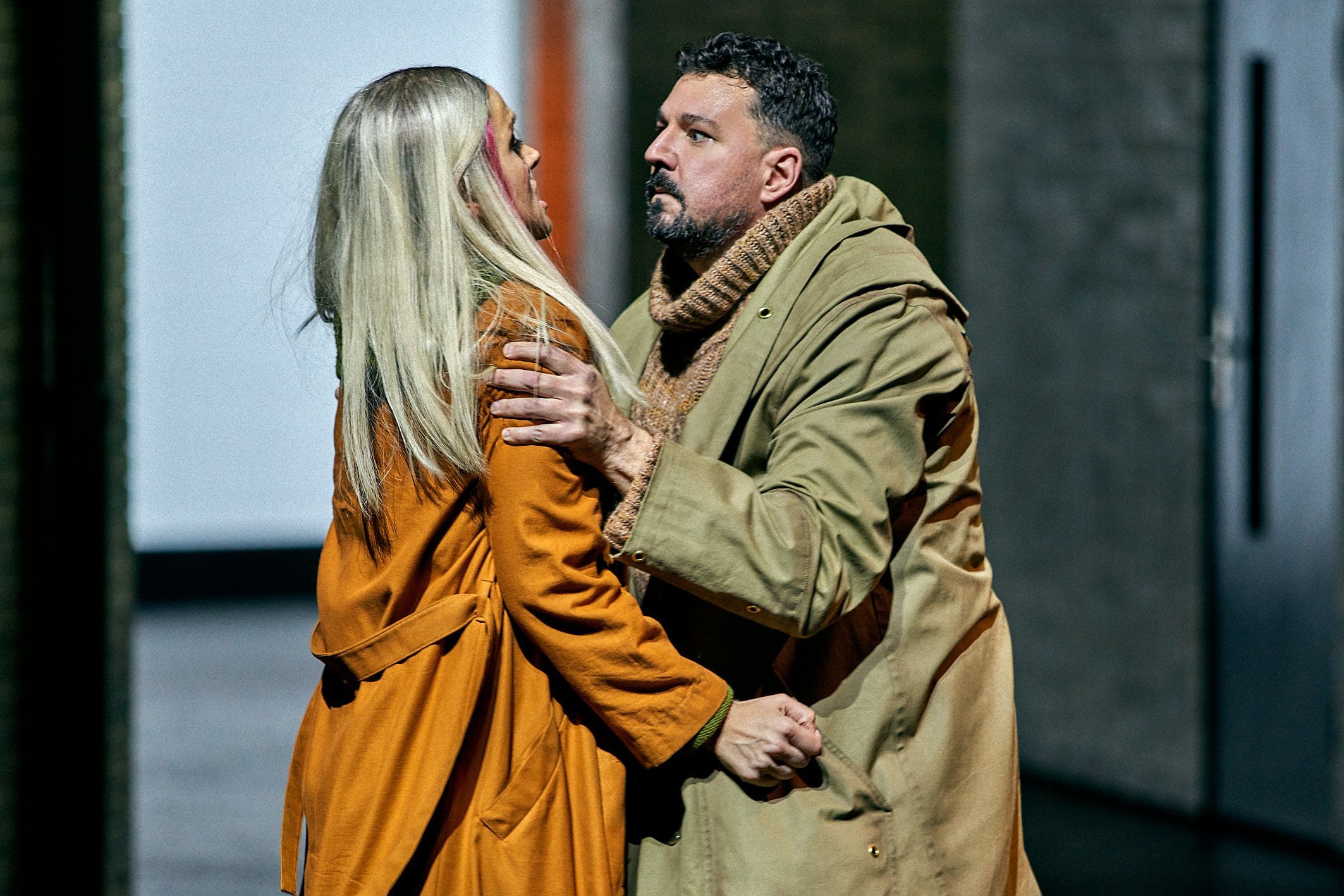 Elisabeth Teige (Senta) und Eric Cutler (Erik) &copy; Bayreuther Festspiele | Enrico Nawrath