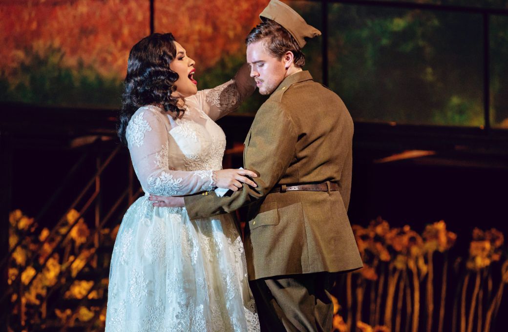 Yaritza V&eacute;liz (Adina) and Jonah Hoskins (Nemorino) &copy; Curtis Brown Photography
