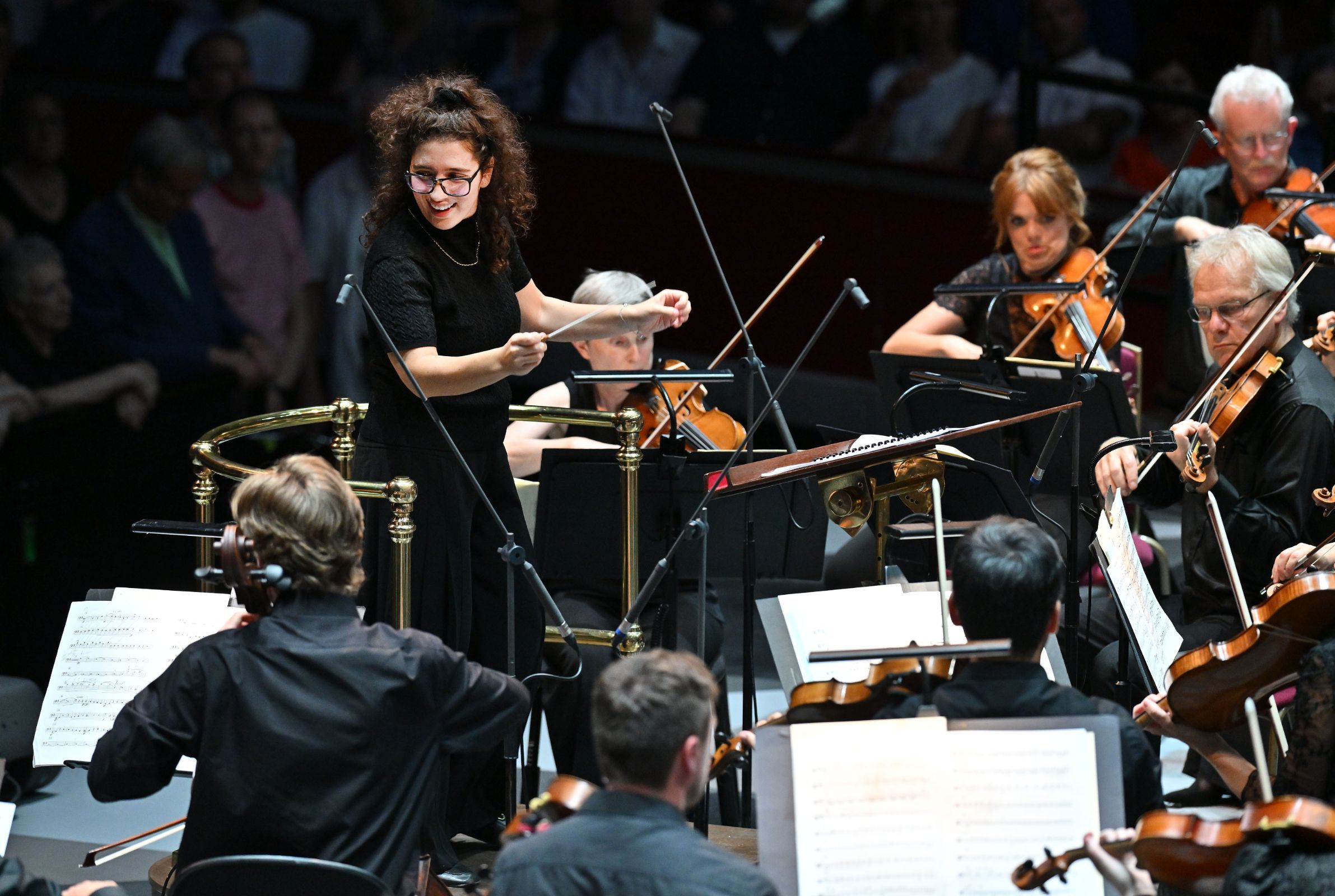 Nil Venditti conducts the BBC National Orchestra of Wales &copy; BBC | Mark Allan