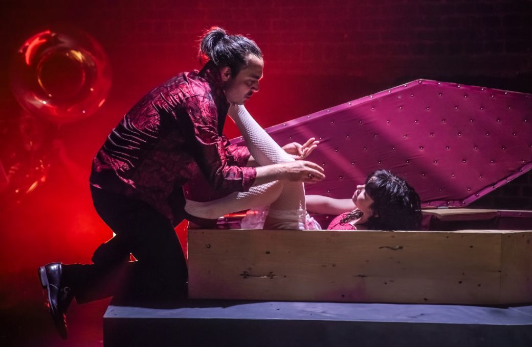 Giuseppe Pellingra (Lord Ruthven) and Amber Reevs (Emmy) &copy; Craig Fuller