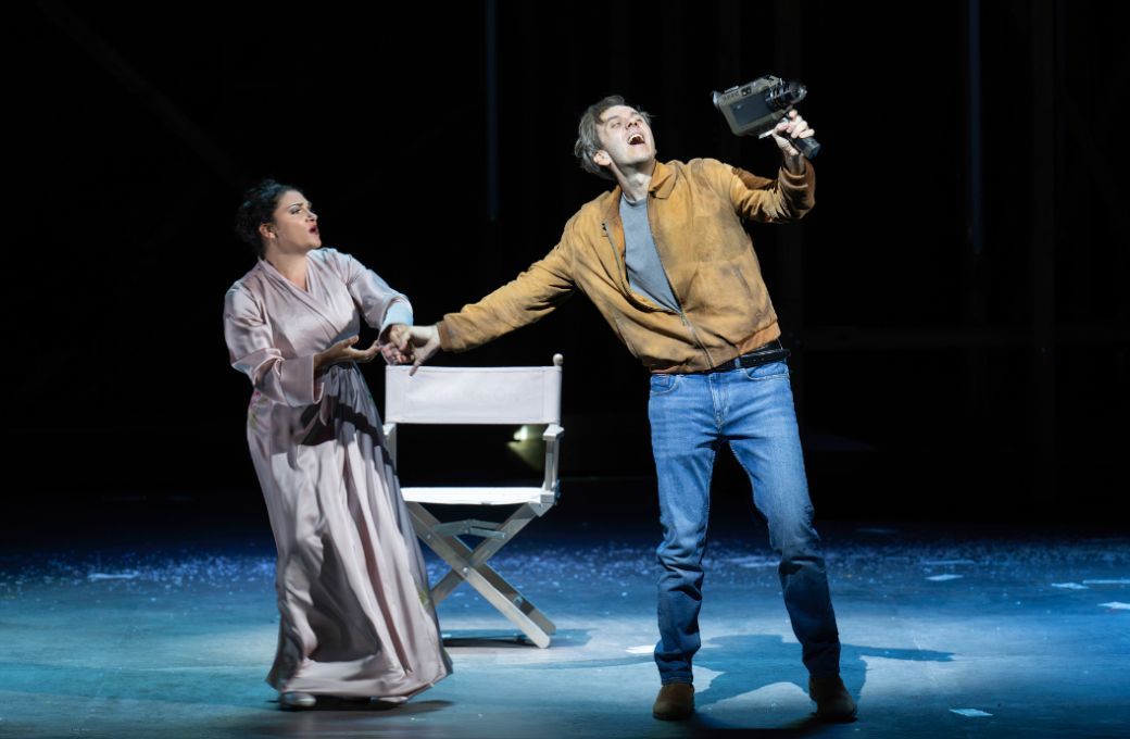 Kathryn Lewek (Giulietta/Stella) und Benjamin Bernheim (Hoffmann) &copy; SF | Monika Rittershaus