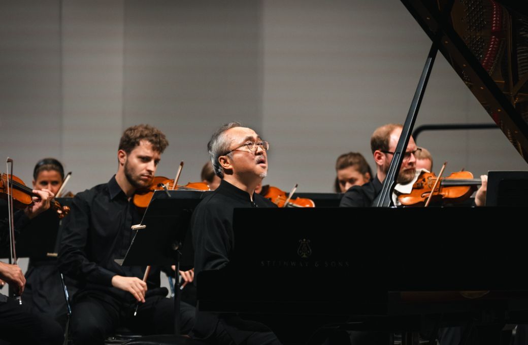 Dang Thai Son et le Sinfonia Varsovia &agrave; La Roque d'Anth&eacute;ron &copy; Valentine Chauvin