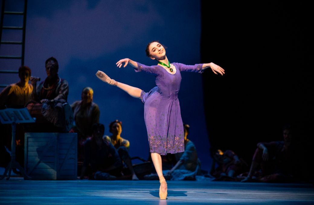 Viola Pantuso, The Royal Ballet, in Christopher Wheeldon's &lsquo;The Winter's Tale&rsquo; &copy; Alice Pennefather