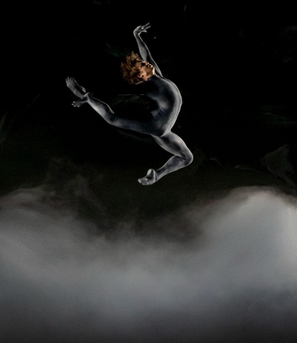 Marco Masciari, first artist with The Royal Ballet, in <i>The Dante Project</i> &copy; Andrej Uspenski