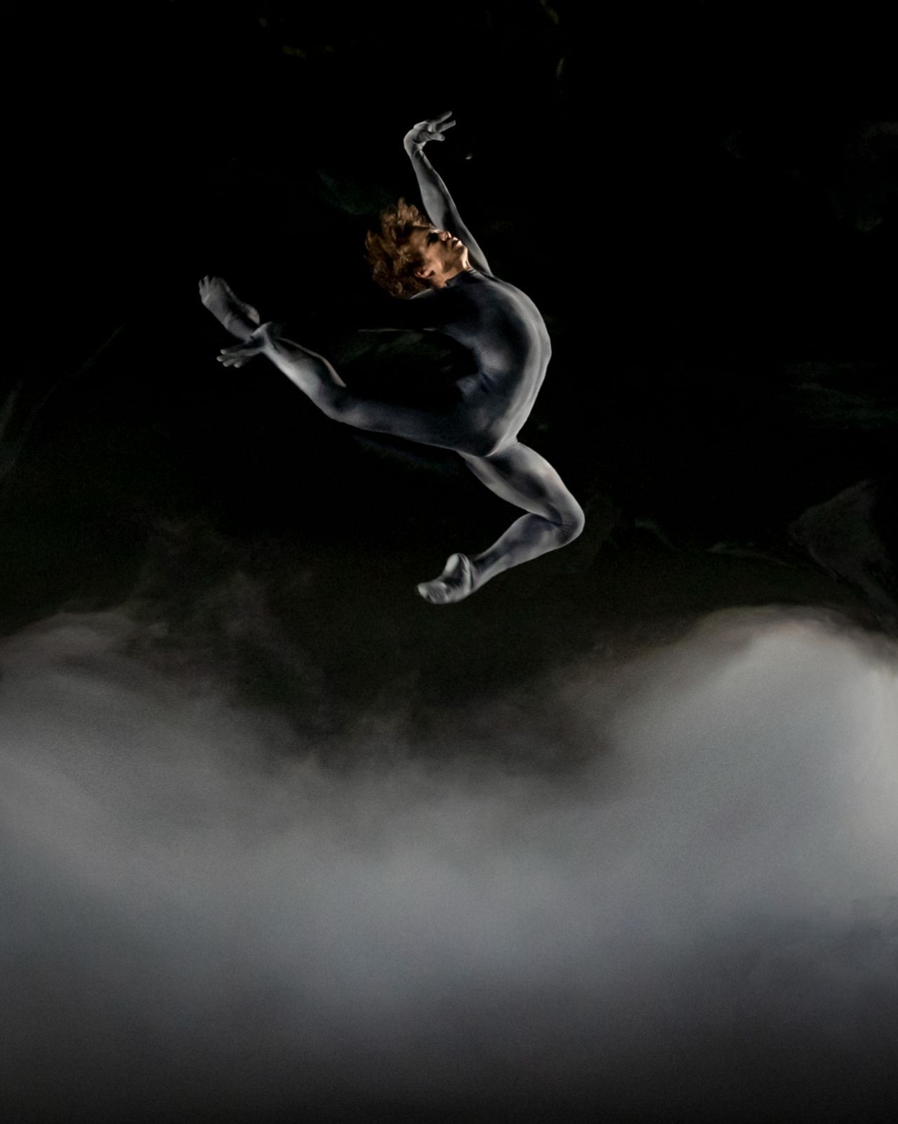 Marco Masciari, first artist with The Royal Ballet, in <i>The Dante Project</i> &copy; Andrej Uspenski