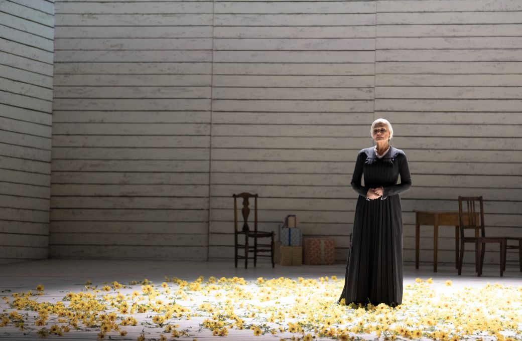 Karita Mattila in <i>Jenůfa</i> at The Royal Opera, 2021 &copy; ROH 2021 | Tristram Kenton