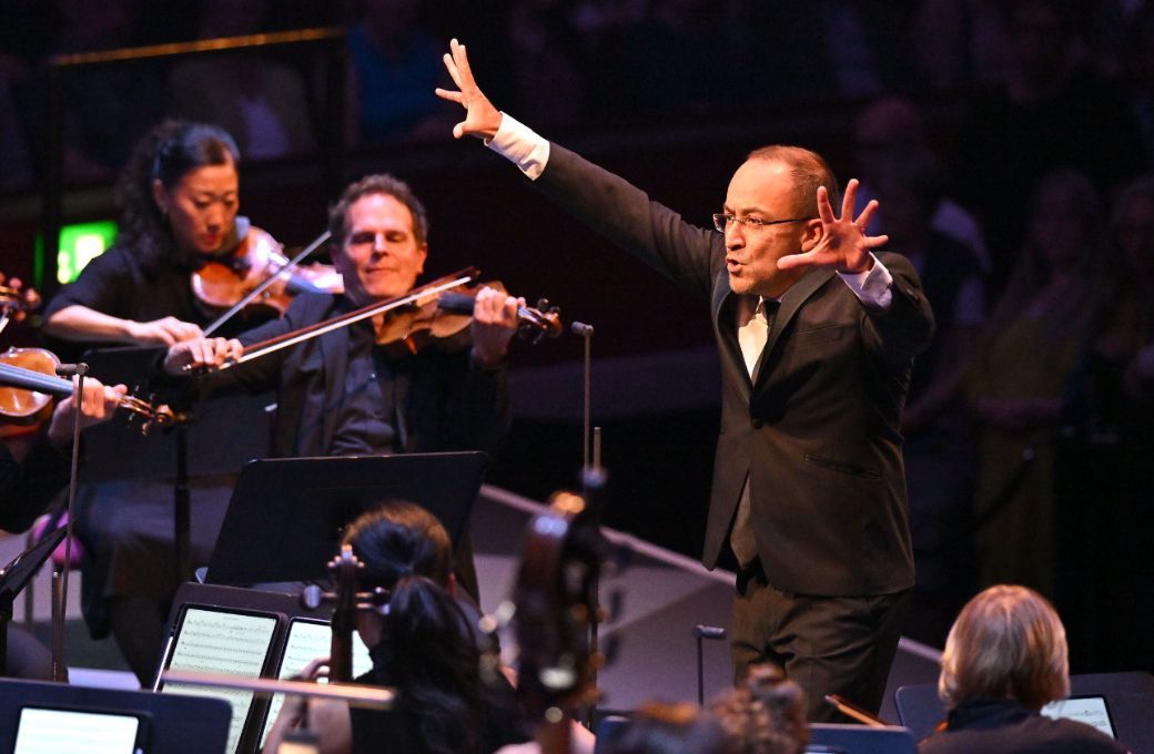 Riccardo Minasi conducts Ensemble Resonanz © BBC | Mark Allan