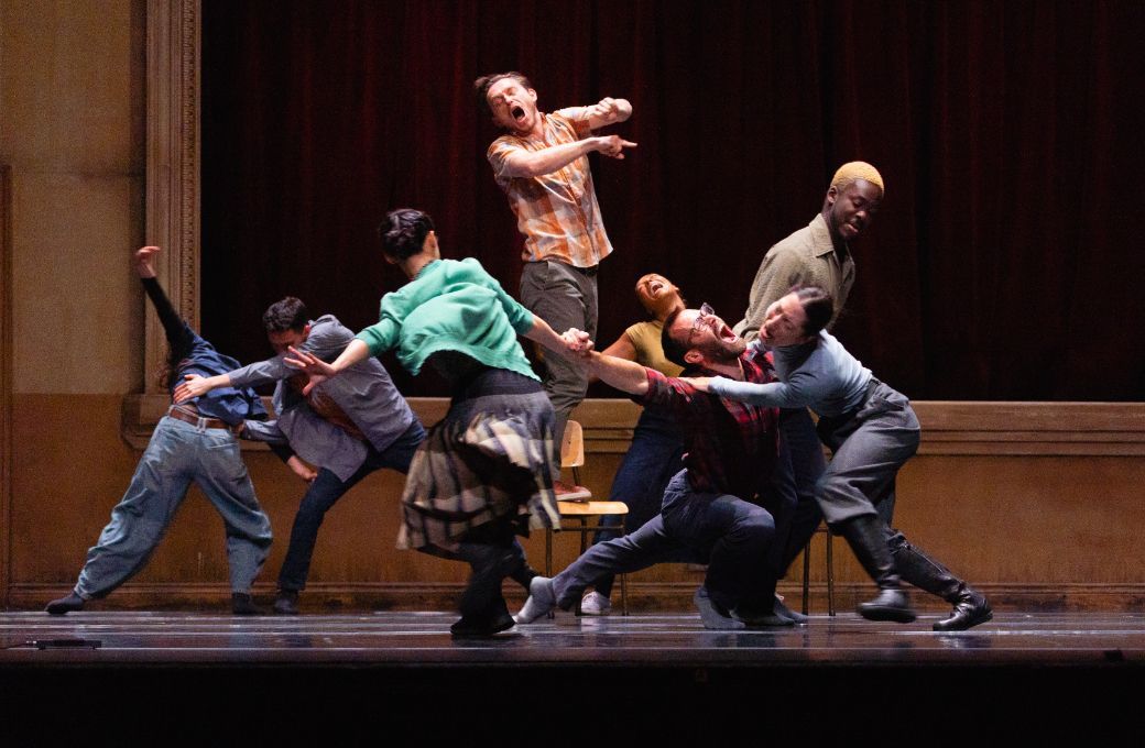 Kidd Pivot in Crystal Pite and Jonathon Young's <i>Assembly Hall</i> &copy; Maxime Ragni