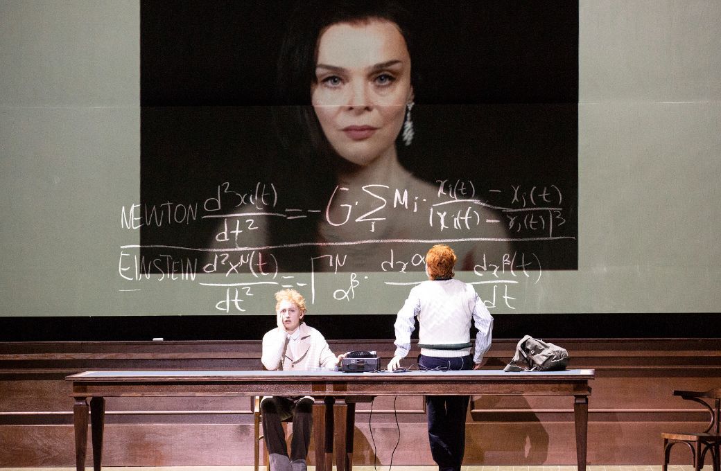 Bogdan Volkov (Fürst Myschkin), Pavol Breslik (Ganja), Aušrinė Stundytė (Nastassja Filippowna) © SF | Bernd Uhlig