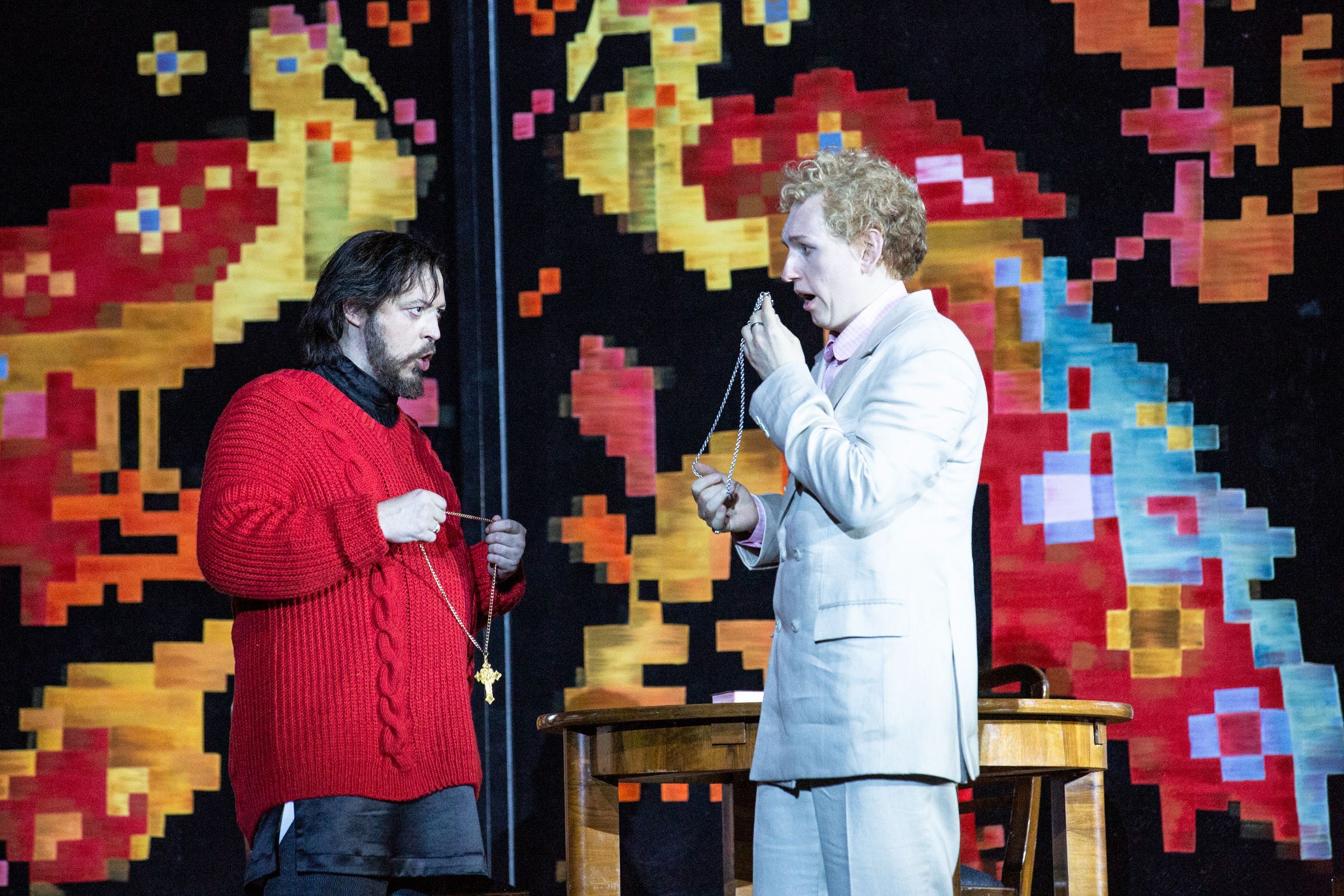 Vladislav Sulimsky (Rogoschin) und Bogdan Volkov (Fürst Myschkin) &copy; SF | Bernd Uhlig