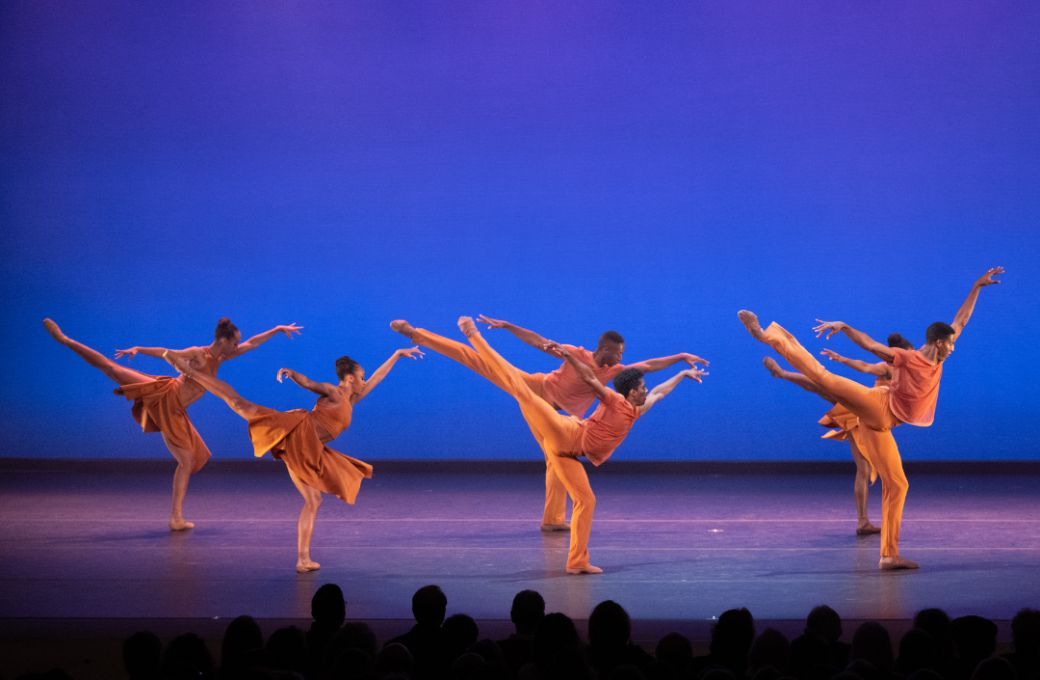 Dance Theatre of Harlem in Robert Garland's <i>Higher Ground</i> &copy; Christopher Duggan