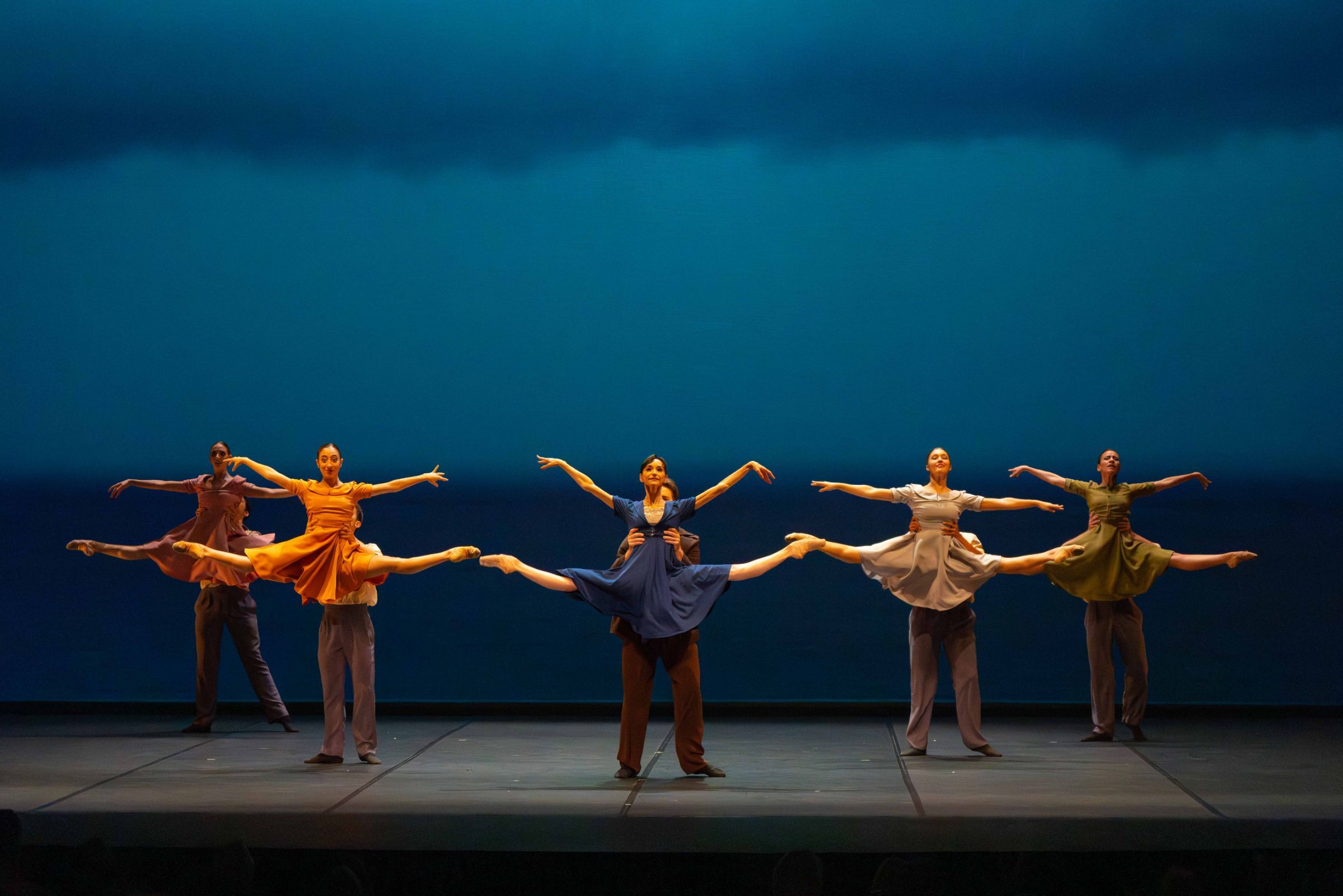 Lucia Lacarra Ballet in Matthew Golding's <i>Lost Letters</i> &copy; Jesus Vallinas