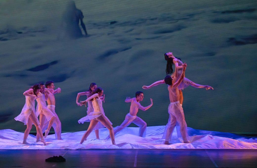 Lucia Lacarra Ballet in Matthew Golding's <i>Lost Letters</i> &copy; Jesus Vallinas