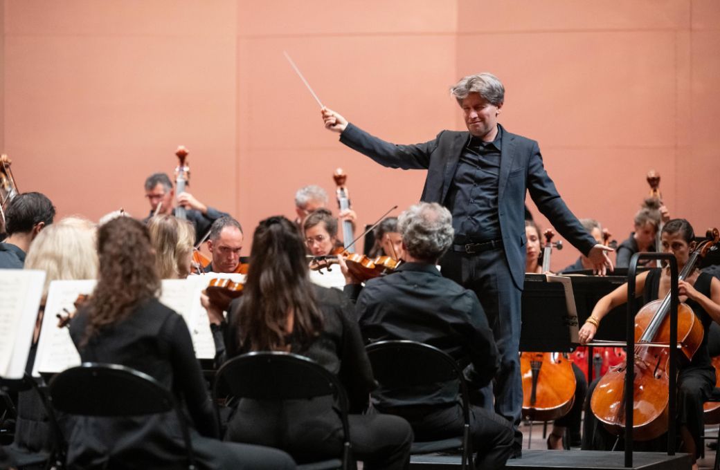 Daniele Rustioni dirige l'Orchestre de l'Opéra de Lyon au Festival Berlioz © Festival Berlioz / Bruno Moussier