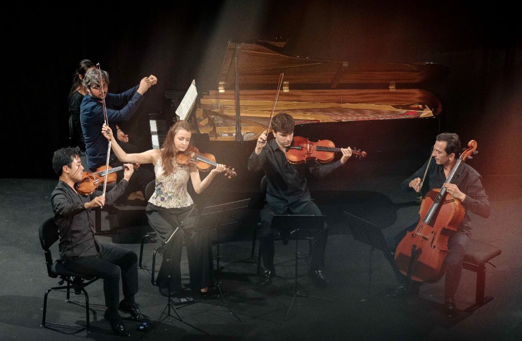 Shuichi Okada, Liya Petrova, Grégoire Vecchioni, Aurélien Pascal et Théo Fouchenneret © Lewis Joly