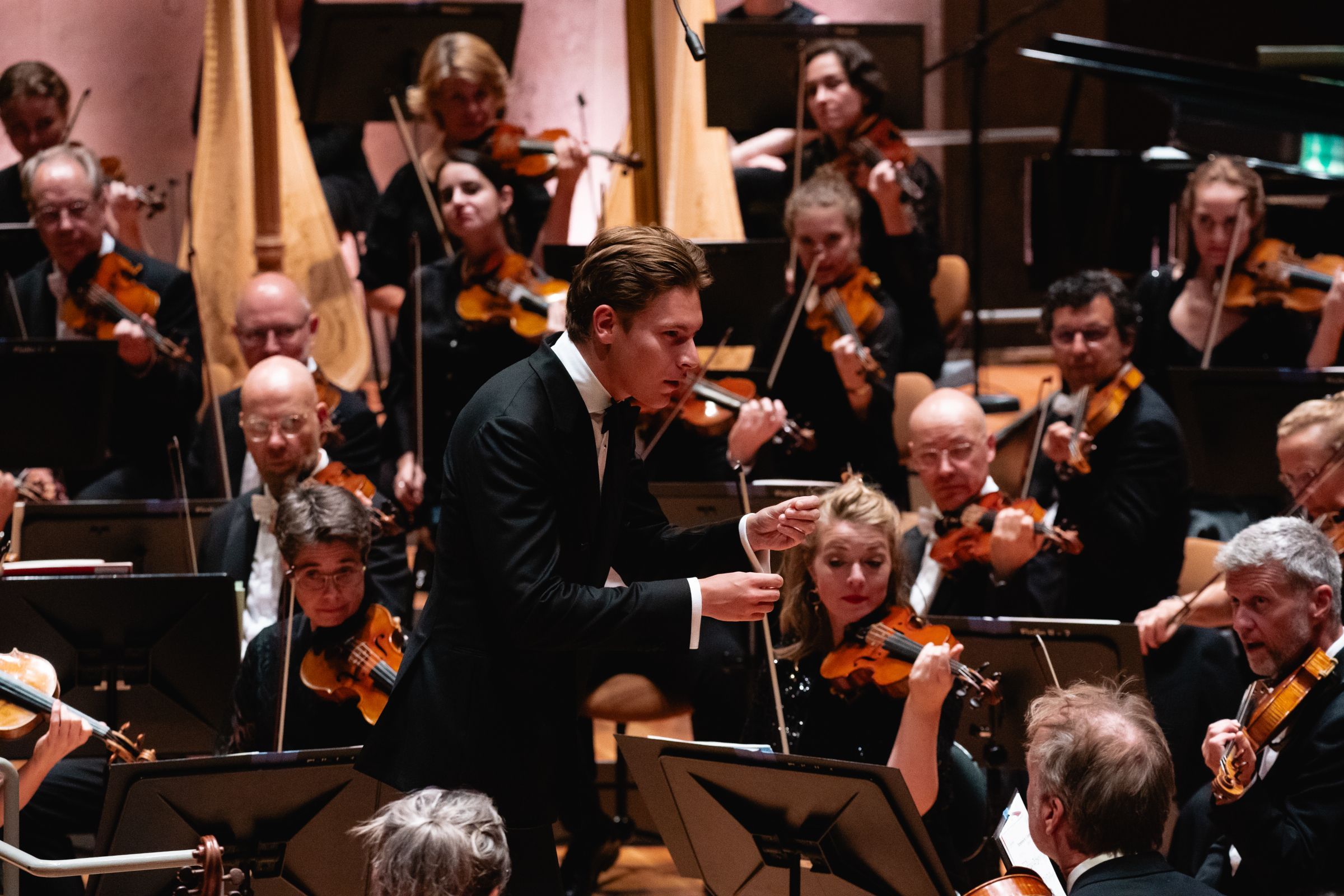 Klaus Mäkelä dirigiert die Oslo Philharmonic &copy; John-Halvdan Olsen-Halvorsen