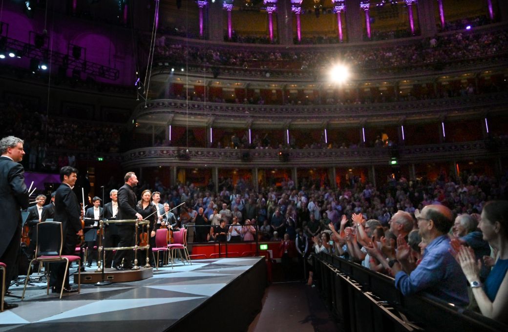 Kirill Petrenko and the Berliner Philharmoniker in the Royal Albert Hall &copy; BBC | Chris Christodoulou