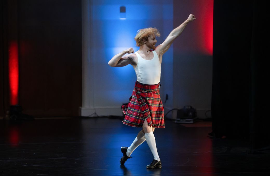 Steven McRae in his own <i>Fortitudine</i> © Deborah Jaffe