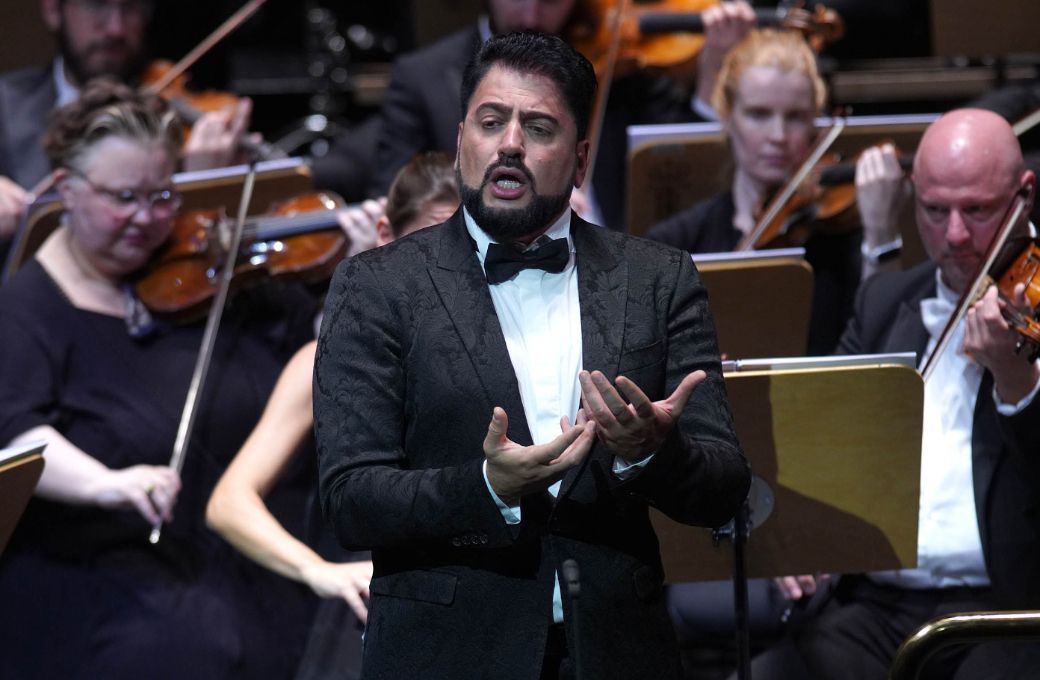 Yusif Eyvazov &copy; J&eacute;r&ocirc;me Boutillier