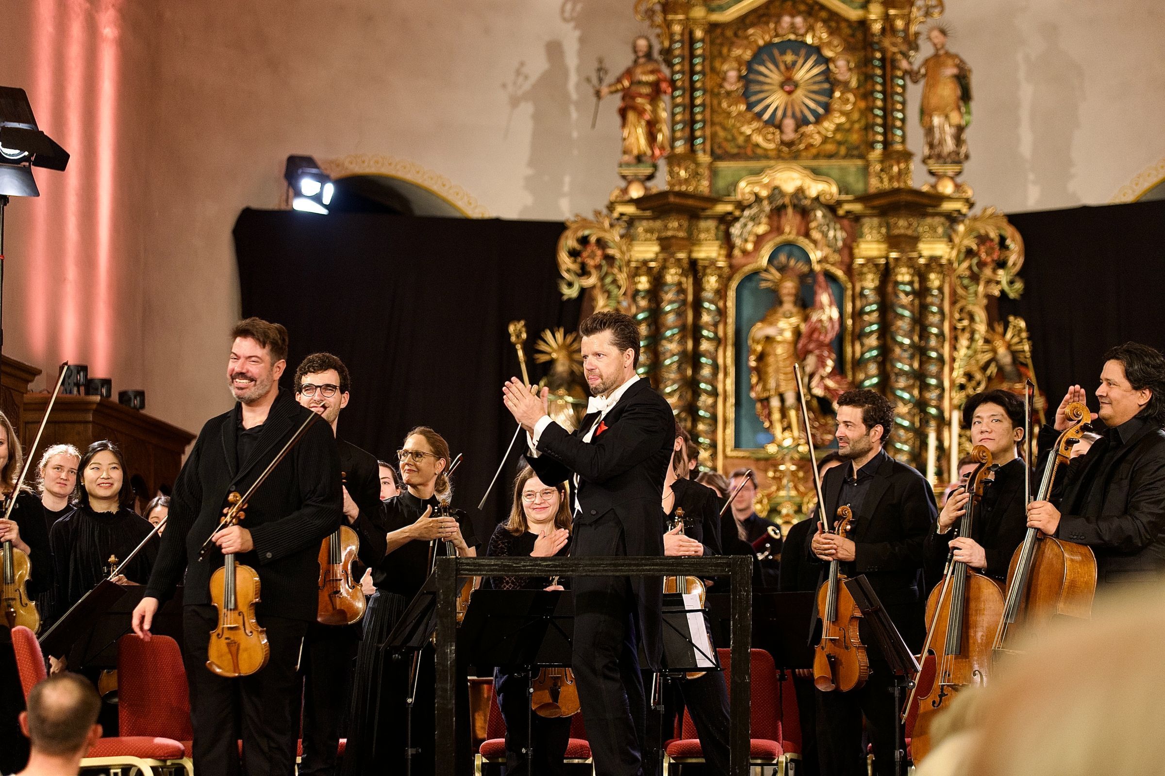 Julian Rachlin et le Zermatt Festival Orchestra © Olivier Verrey