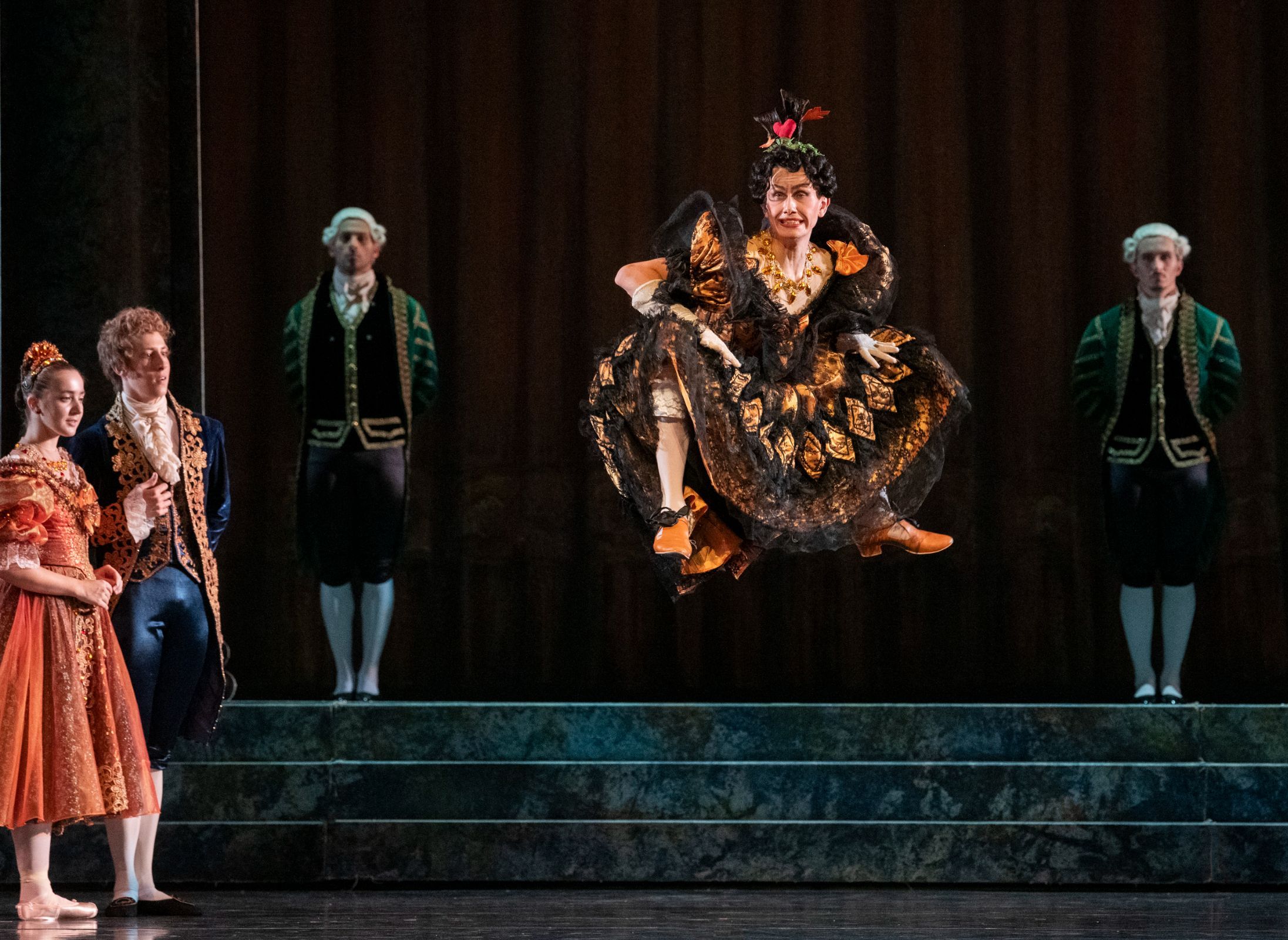 Ole Johannes Slåttebrekk as one of the Ugly Sisters in Ben Stevenson's <i>Cinderella</i> © Erik Berg