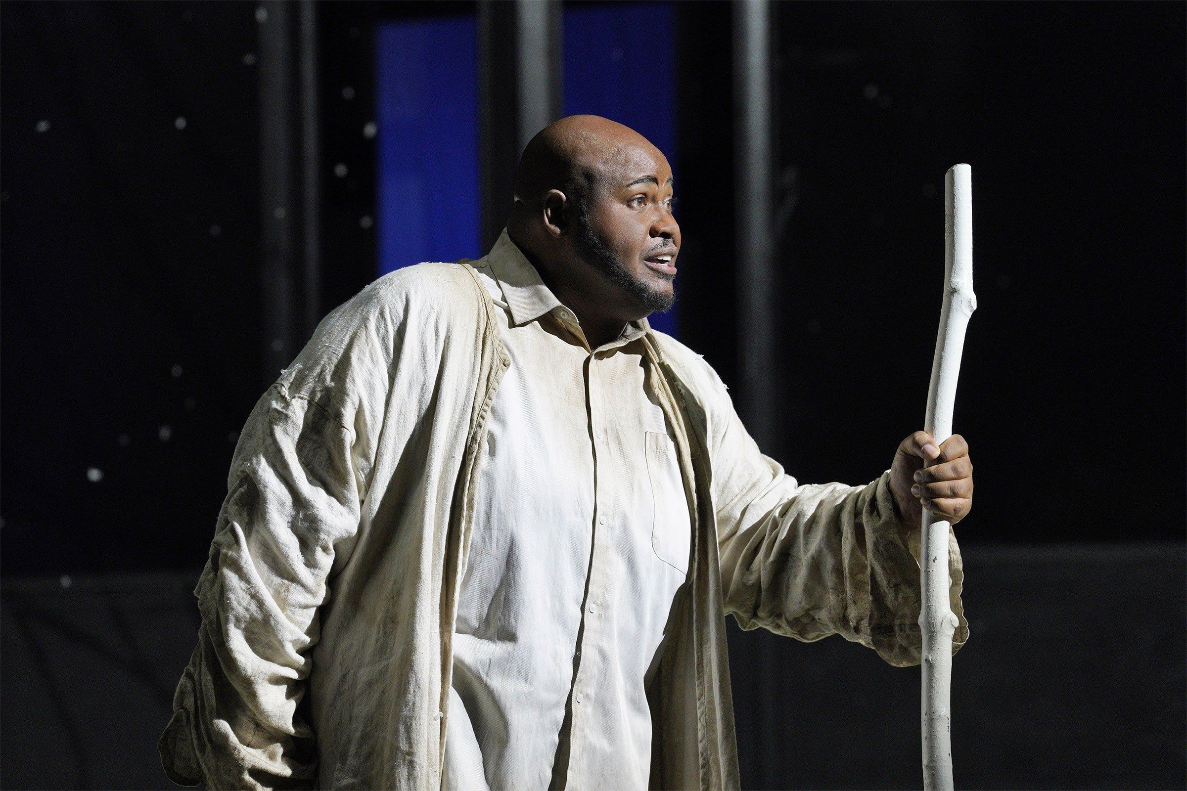Issachah Savage in <i>Tannhauser</i>, LA Opera &copy; Cory Weaver
