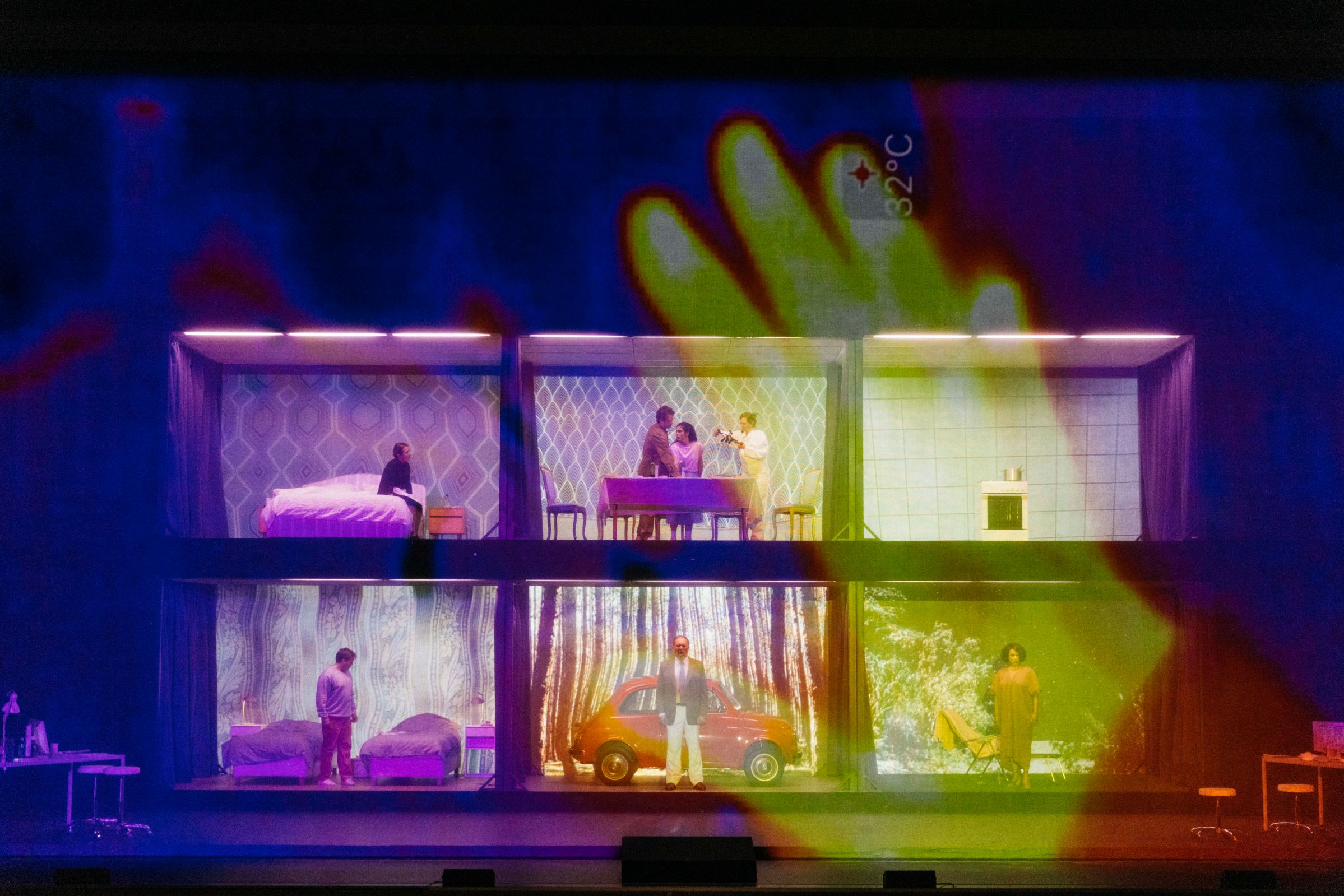 Dead Centre’s staging of <i>Il Teorema di Pasolini</i> at Deutsche Oper Berlin &copy; Eike Walkenhorst