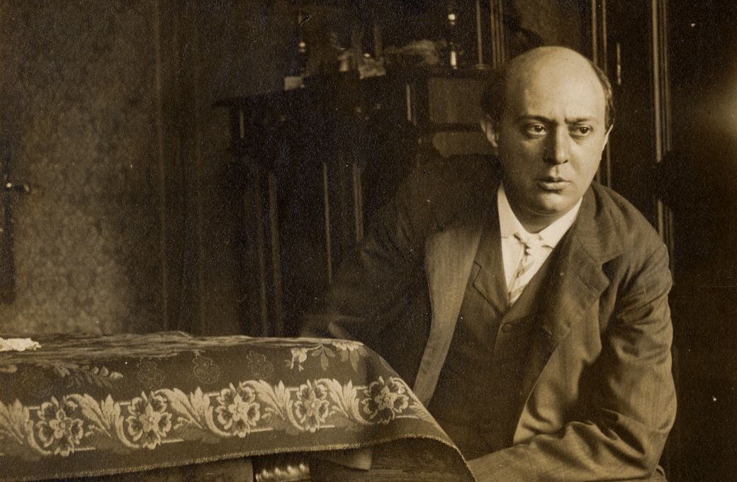 Arnold Schönberg in seiner Wohnung, Liechtensteinstrasse 68/70, Wien, 1907 © Arnold Schönberg Center, Wien