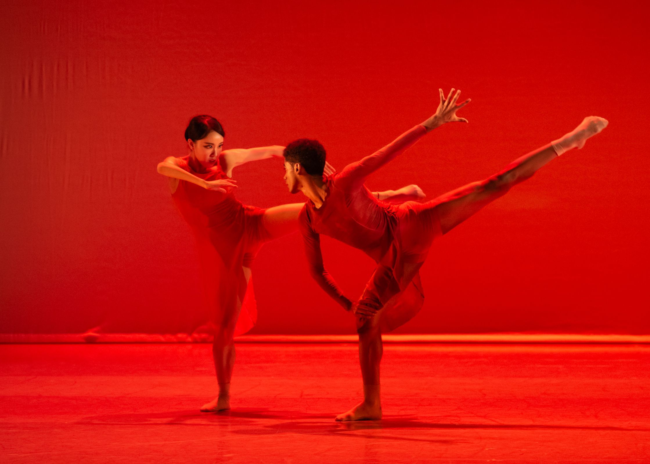 Jimin Kim and Arthur Wille in Arielle Smith's <i>Five Dances</i> &copy; Photography by ASH