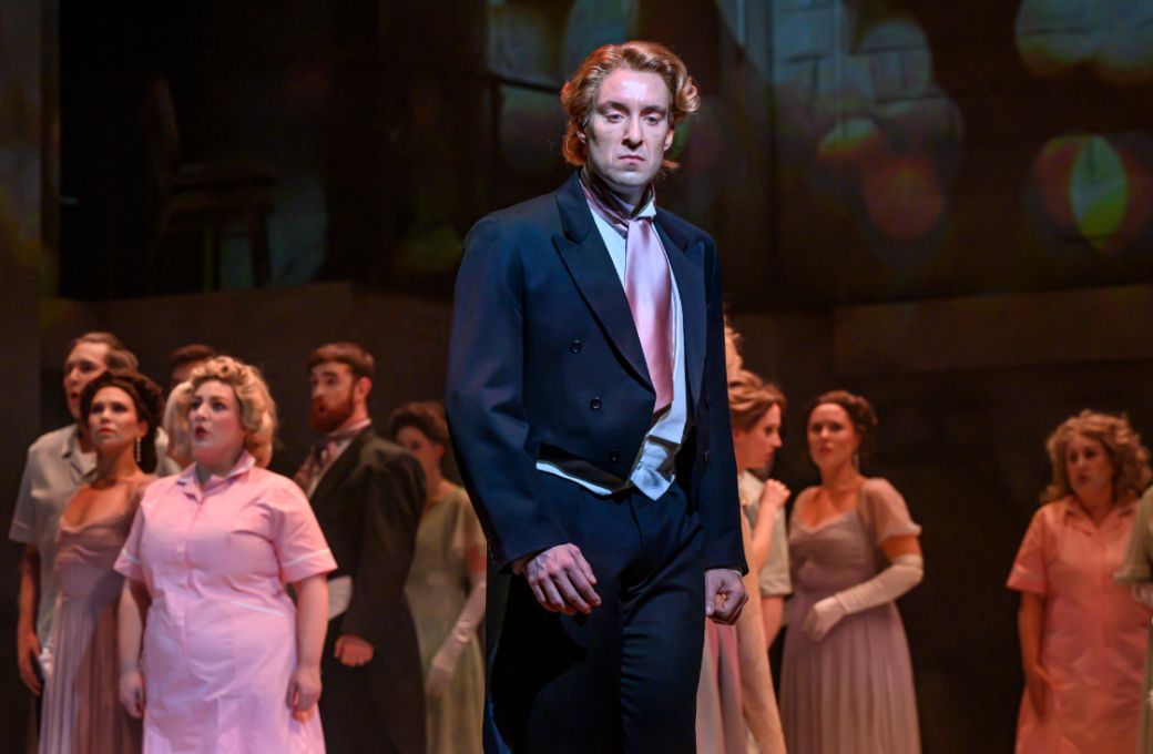 Yuriy Yurchuk (Onegin) &copy; Neil Harrison Photography | Northern Ireland Opera
