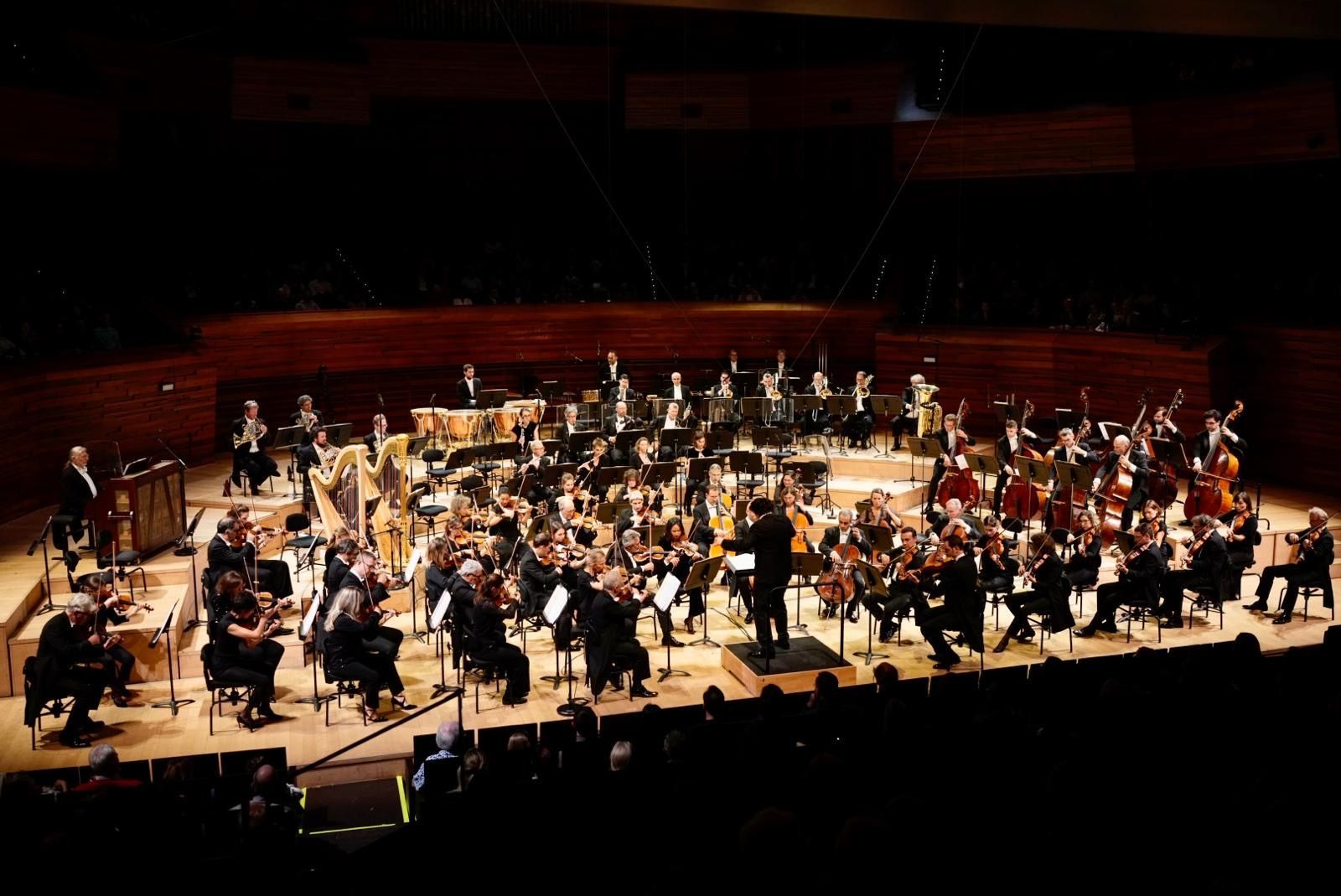 Cristian Măcelaru dirige l'Orchestre National de France © Christophe Abramowitz / Radio France