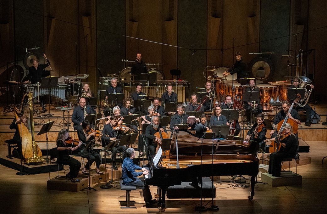 Hideki Nagano, Pierre Bleuse et l'Ensemble intercontemporain © Anne-Élise Grosbois