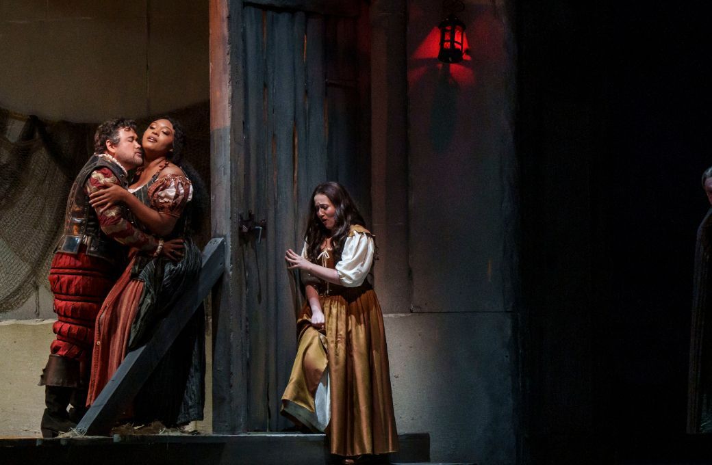 Javier Camarena (Duke of Mantua), Zoie Reams (Maddalena) and Man&eacute; Galoyan (Gilda) &copy; Todd Rosenberg