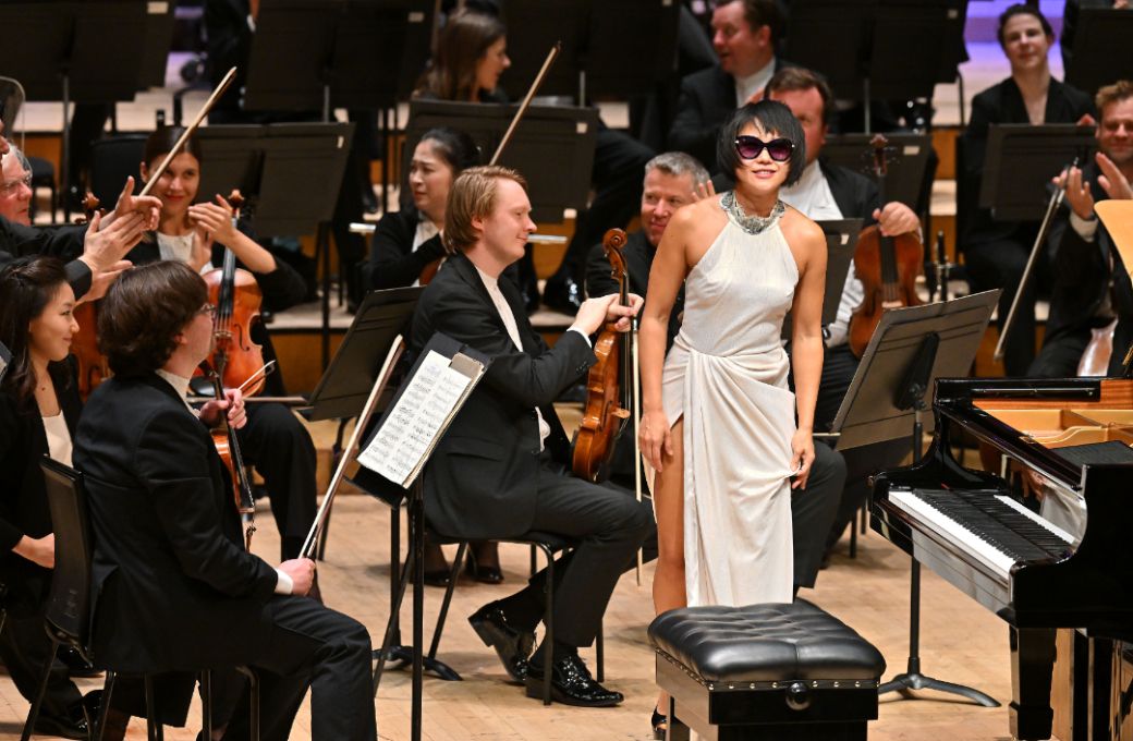 Yuja Wang and the LSO &copy; LSO | Mark Allan