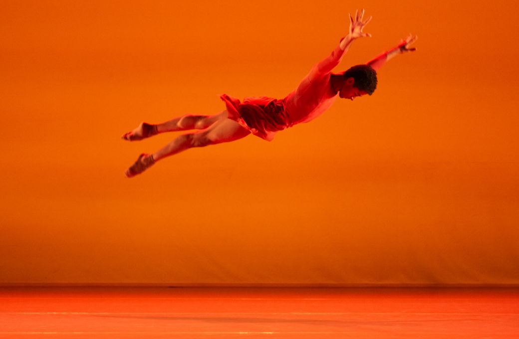 Arthur Wille in Arielle Smith's <i>Five Dances</i> © Photography by ASH
