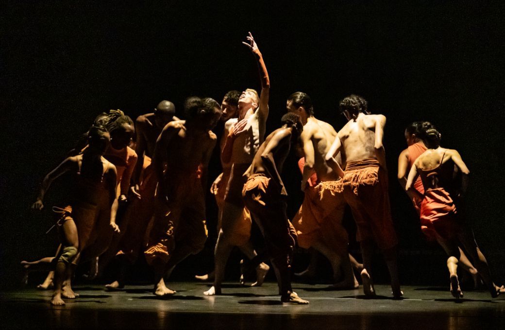 Gallim in Andrea Miller's <i>SAMA</i> © Steven Pisano