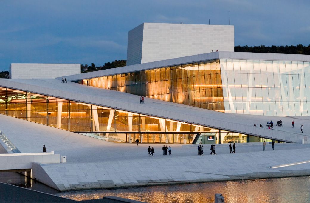 Oslo Opera House &copy; Rafał Konieczny (CC BY-SA 4.0)