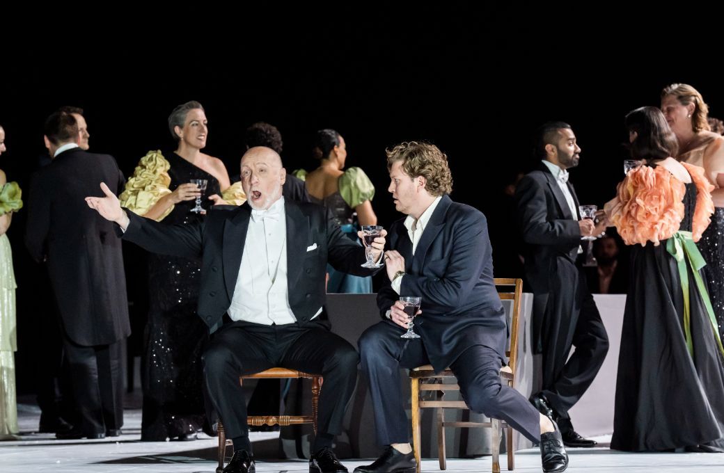 Brindley Sherratt (Prince Gremin), Gordon Bintner (Onegin) &copy; Royal Ballet and Opera | Tristram Kenton