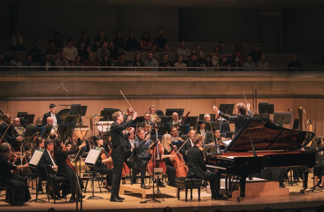 Jonathan Crow, Joseph Johnson and Jan Lisiecki with the Toronto Symphony Orchestra &copy; Allan Cabral