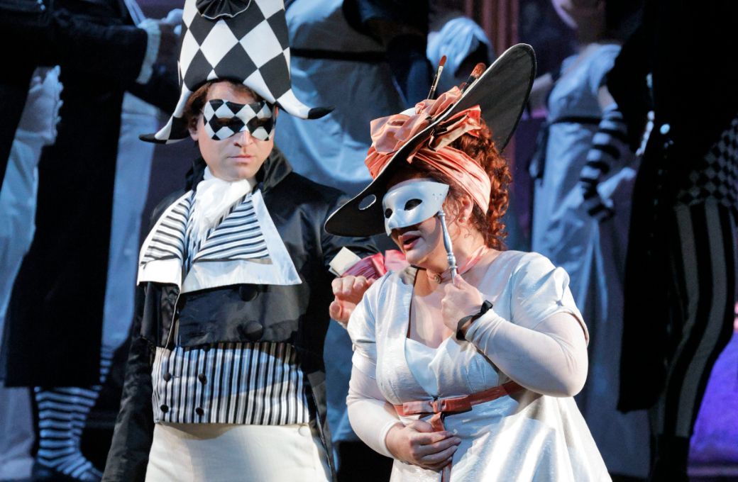 Michael Fabiano (Gustavus III) and Lianna Haroutounian (Amelia) © Cory Weaver | San Francisco Opera