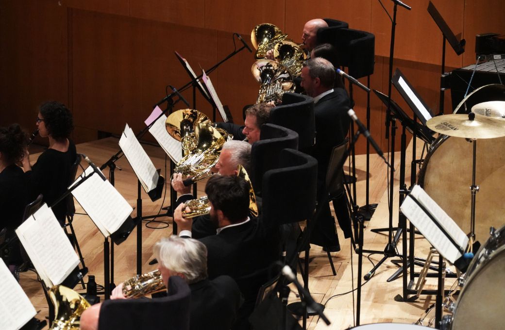 The Hall&eacute; brass &copy; Alex Burns | The Hall&eacute;